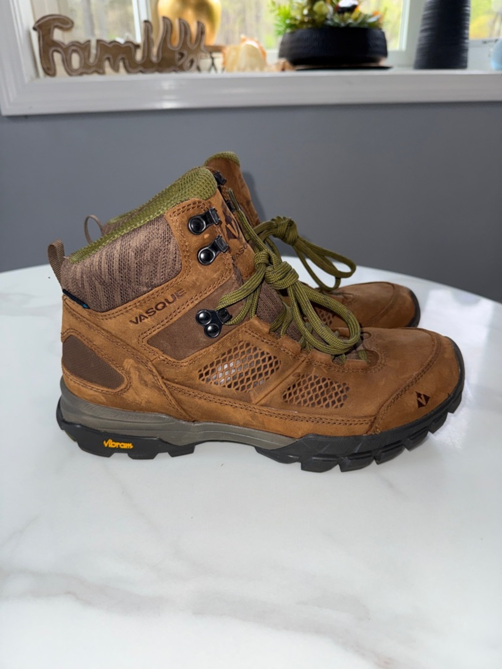 Vasque talus  AT  ultradry Brown Leather Trail Boots with Olive Trim